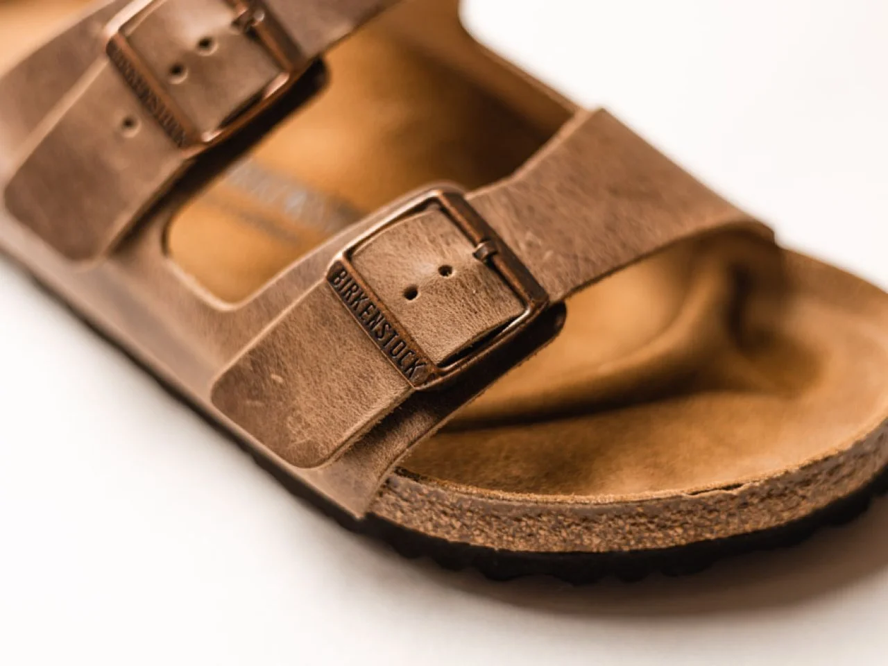 Can you put birkenstocks in the dryer top