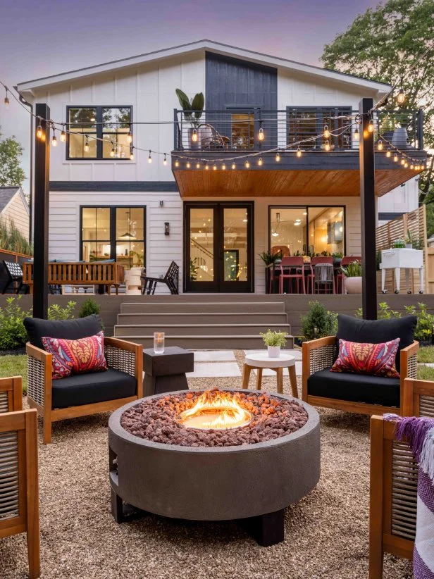レア　NEIGHBORHOOD ガーデニング　セット Backyard Pictures From HGTV Urban Oasis 2024 | HGTV