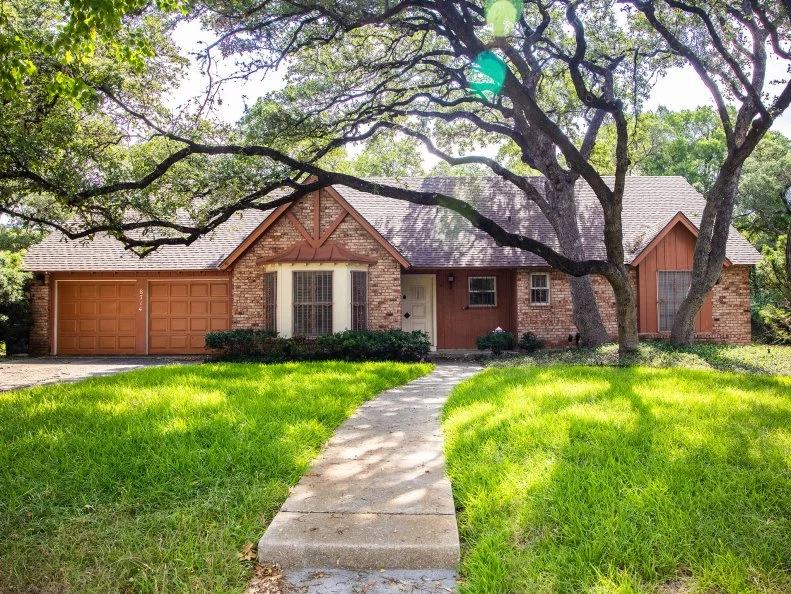 Browse Before Photos From HGTV Smart Home 2025 HGTV Hgtv Smart Home 2025 Entertainment System