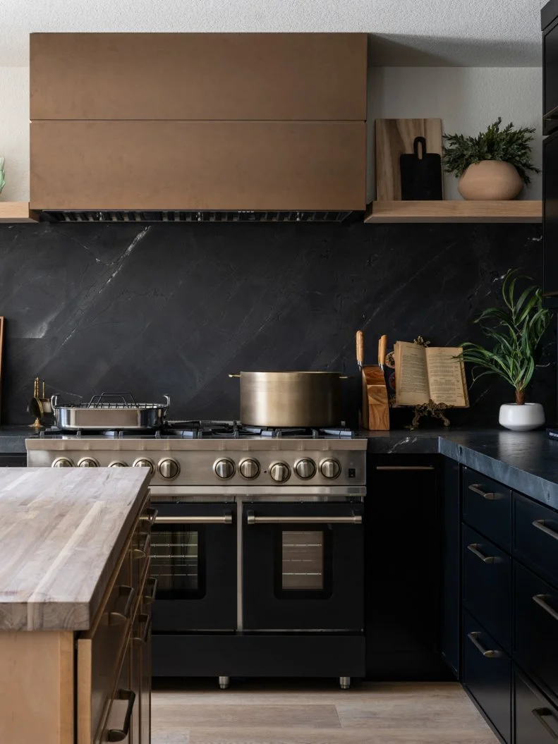 After shot of the kitchen of the Lofaso home, as seen on Sin City Rehab, Season 1.