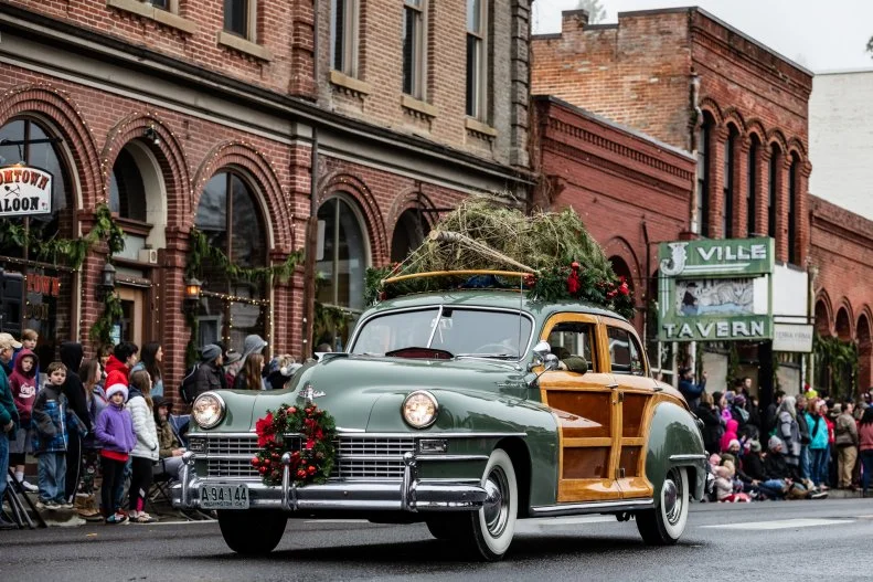 A Father Christmas decked out in Victorian finery, a parade featuring vintage cars and a trolley tour of downtown lights are some of the highlights of the enchanting and unique celebration of the holidays in Jacksonville, Oregon each year.