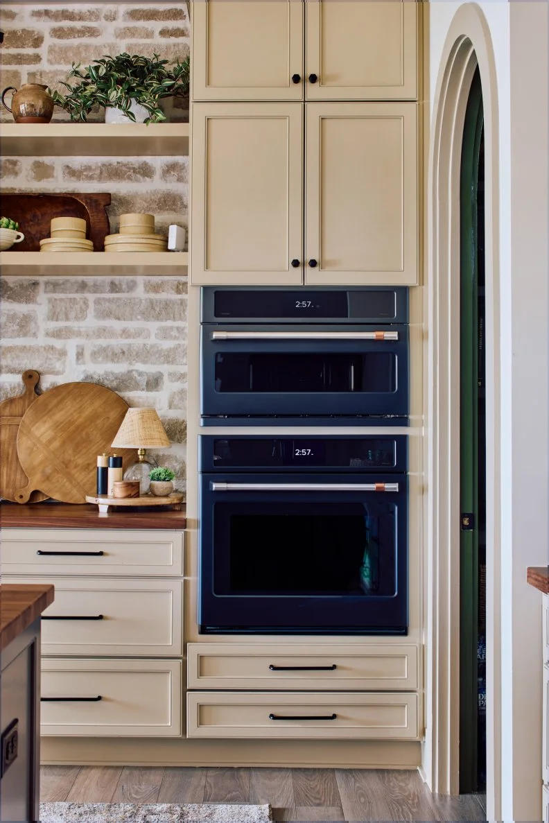 Step Inside HGTV Dream Home 2026: Warm Kitchen and Morning Room Design ...