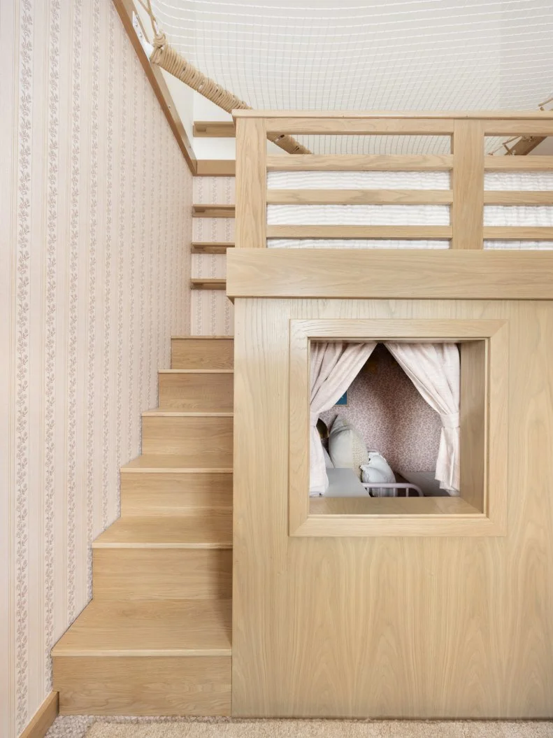 CREATOR: Meagan Larsen CREATOR JOB TITLE: Commissioned Photographer DESCRIPTION / CAPTION: Jasmine Roth’s oldest daughter’s renovated bedroom. LOCATION: 1011B Empire Ave, Park City, UT 84060 CITY: Park City STATE: Utah COUNTRY: USA RIGHTS USAGE TERMS Promote program & network in all media throughout the world during DCL license term COPYRIGHT NOTICE © 2025 Warner Bros. Discovery, Inc. or its subsidiaries and affiliates. All rights reserved. COPYRIGHT STATUS Copyrighted