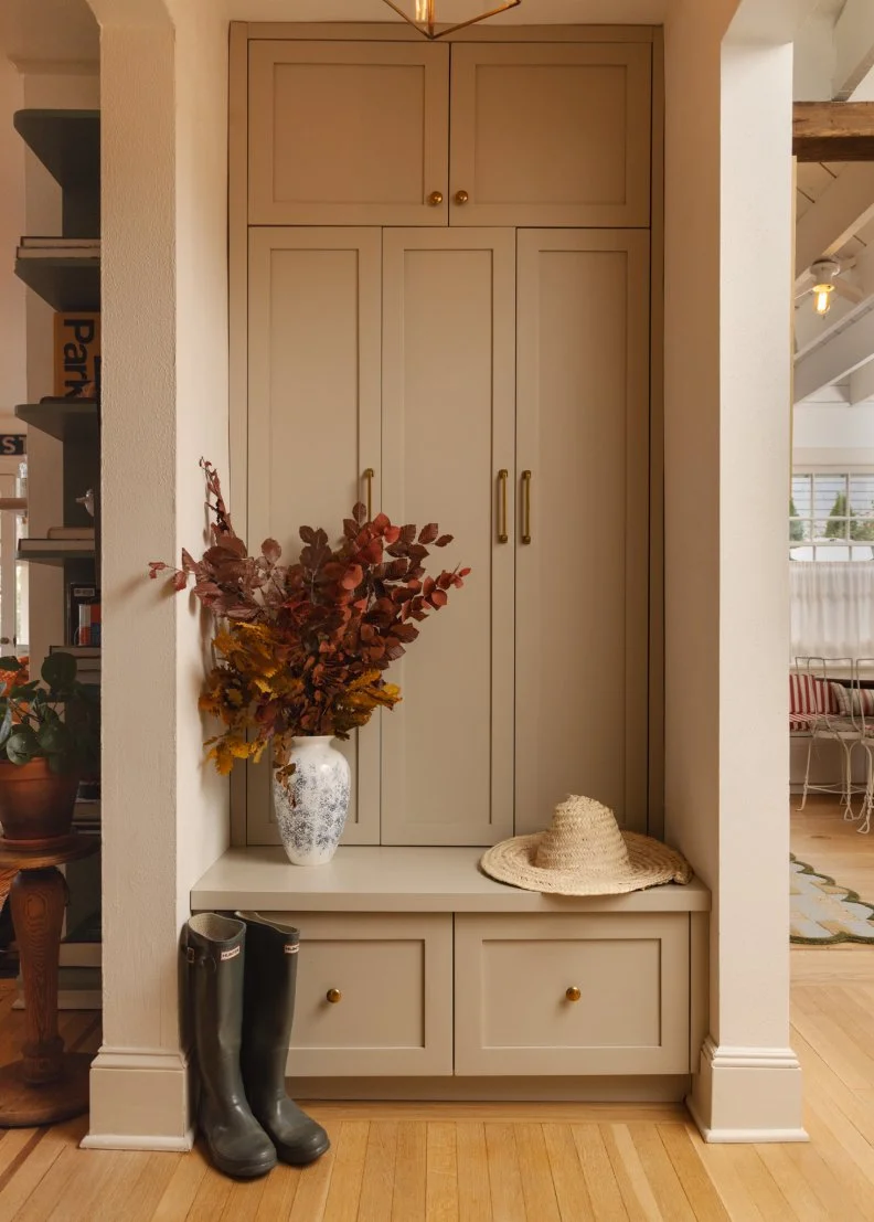 Tan Small Mudroom With Hat