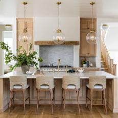 Contemporary Farmhouse Kitchen