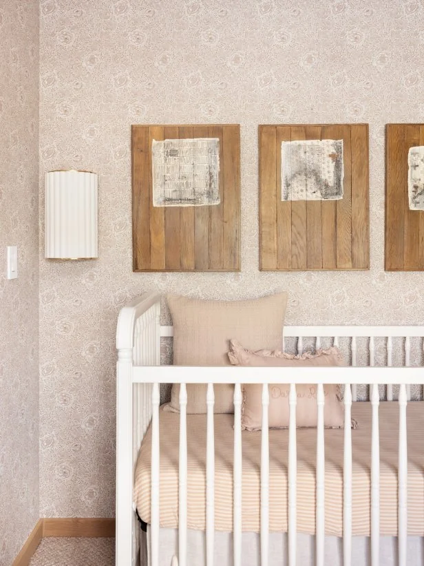 CREATOR: Meagan Larsen  CREATOR JOB TITLE: Commissioned Photographer  DESCRIPTION / CAPTION: Jasmine Roth’s youngest daughter’s renovated bedroom.   LOCATION: 1011B Empire Ave, Park City, UT 84060 CITY: Park City STATE: Utah COUNTRY: USA  RIGHTS USAGE TERMS Promote program & network in all media throughout the world during DCL license term  COPYRIGHT NOTICE  © 2025 Warner Bros. Discovery, Inc. or its subsidiaries and affiliates. All rights reserved.  COPYRIGHT STATUS Copyrighted