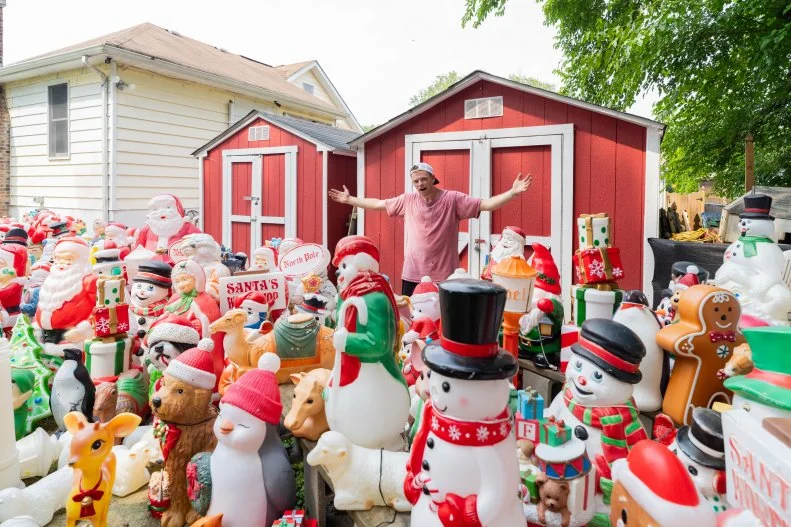 See the Craziest Collections From 'Hoarding for the Holidays' | HGTV