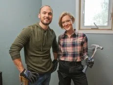 Carolyn and Billy, as seen on Farmhouse Facelift, Season 1.