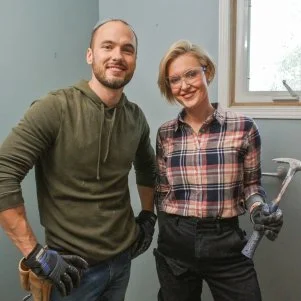 Carolyn and Billy, as seen on Farmhouse Facelift, Season 1.