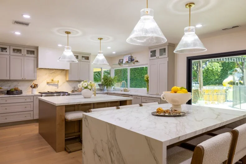 Eva Longoria, alongside Drew & Jonathan Scott, renovate the kitchen and living room for Eva's best friend, Bonnie, as seen on Celebrity IOU.