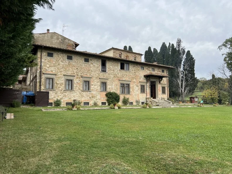 Exterior shot of Villa Concordia as seen on Chef Gabriele Bertaccini's property tour for House Hunters International (exterior).
