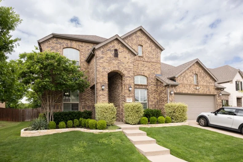 Exteriors of the Allen TX house, as seen on Extreme Buyers Club Season 1
