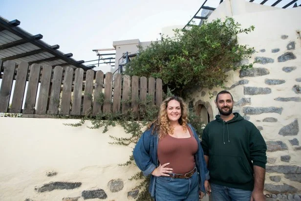 House Hunters Anna & Andreas in Crete (Greece)