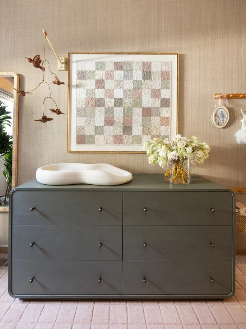 2609-05 Jasmine Roth's Baby Girl Nursery