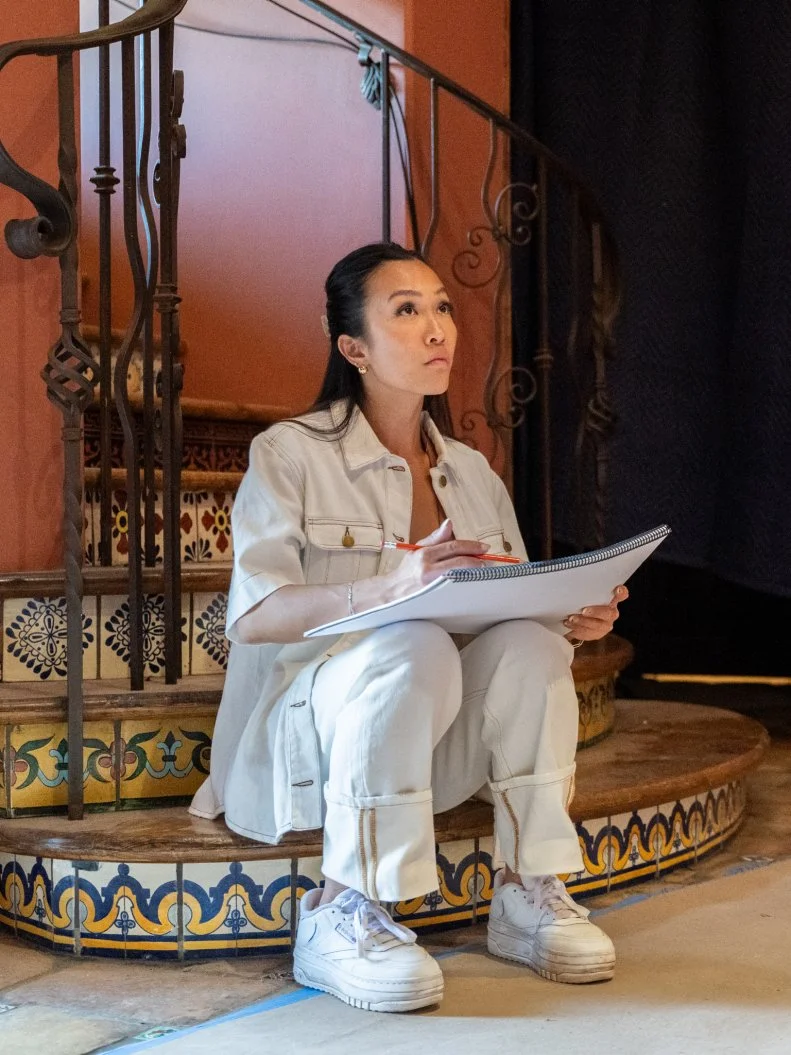 Contestant Tammy Ly plans the entryway space, as seen on Bachelor Mansion Takeover, Season 1.