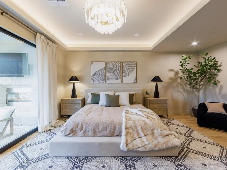 After of Team Scott McGillivray and Brooke Hogan's Primary Suite - Bedroom, as seen on Rock the Block, Season 7.