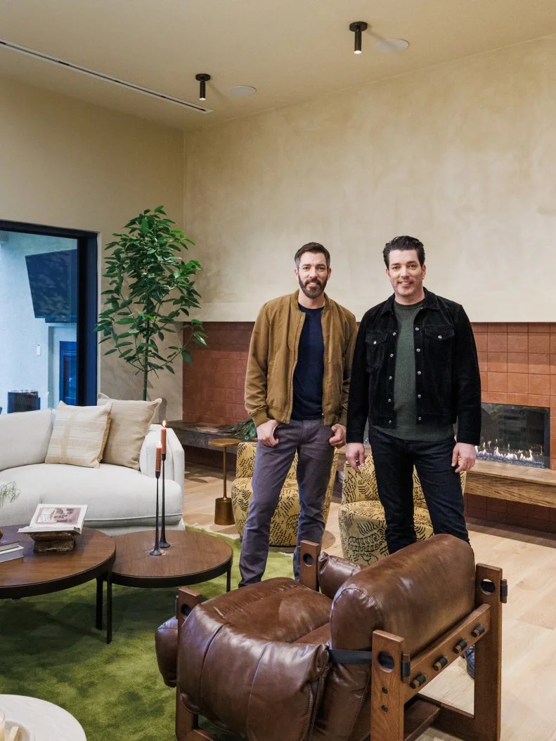 Property Brothers, Jonathan and Drew Scott review Team Kim Wolfe and Chelsea Meissner's Great Room, portrait, as seen on Rock the Block, Season 7.