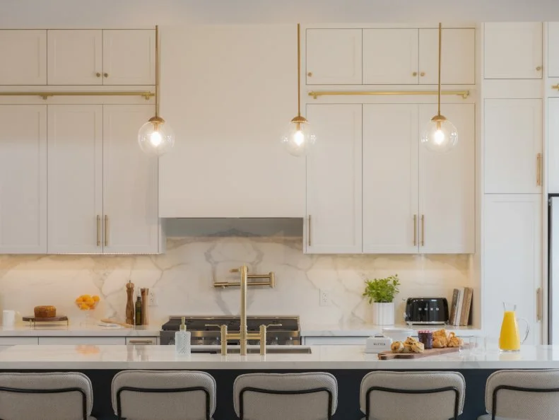 Room 4, kitchen 5, after, new island and light fixtures, matches RM4 B04, as seen on Love It or List It, Season 18
