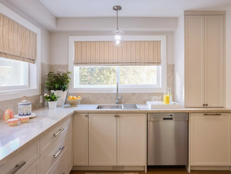 Room 4, kitchen, after, matches RM4 B04, as seen on Love It or List It, Season 19