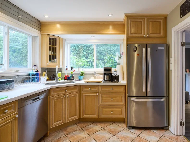 Room 4, kitchen, before, matches RM4 A04, as seen on Love It or List It, Season 19