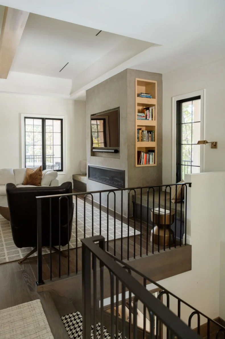 Neutral Living Room With Side Bookshelf