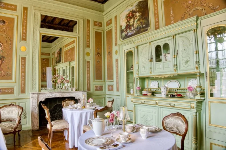 AFTER - The Tea Room after renovations, as seen on Castle Impossible, Season 2.