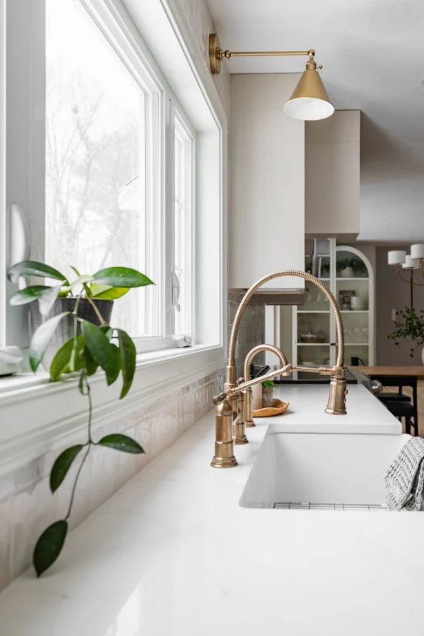 White Kitchen Sink 