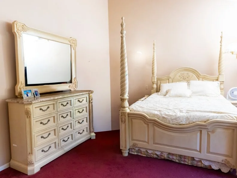 Before-Primary Bedroom, as seen on Totally 90s House, Season 1