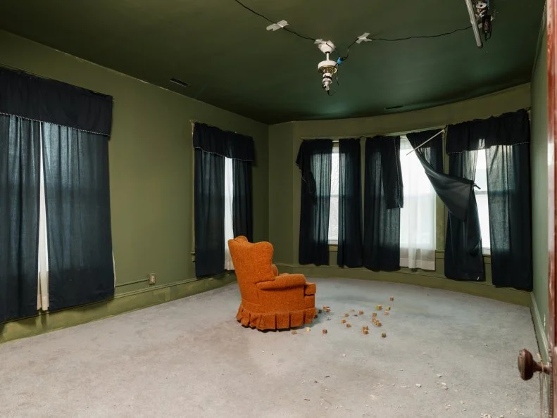 Before of the Bihl Manor Alvie's room, as seen on A Very Haunted Renovation, Season 1.
