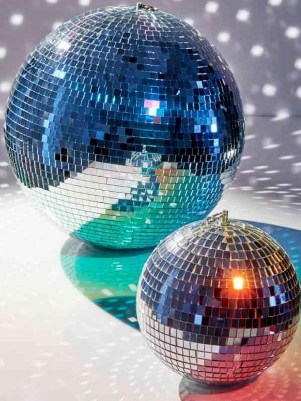 Amazon.com: 2 Pack Large Disco Ball Silver Hanging Mirror Disco Ball  Reflective Mirror Disco Ball Ornament for Party Holiday Wedding Dance Music  Festivals Decor Club Stage Props DJ Decoration (6 Inch, 8
