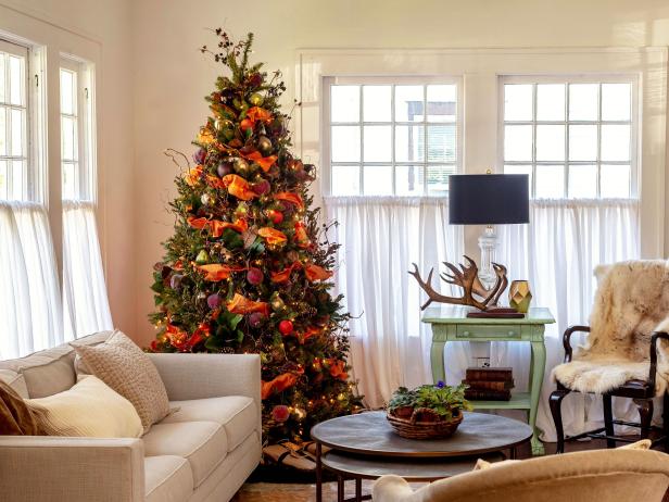 Town and Country Christmas Tree by Abbi Williams