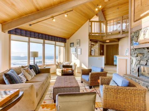 10 Amazing Beach Home Rentals the Whole Family Will Want to Book ASAP