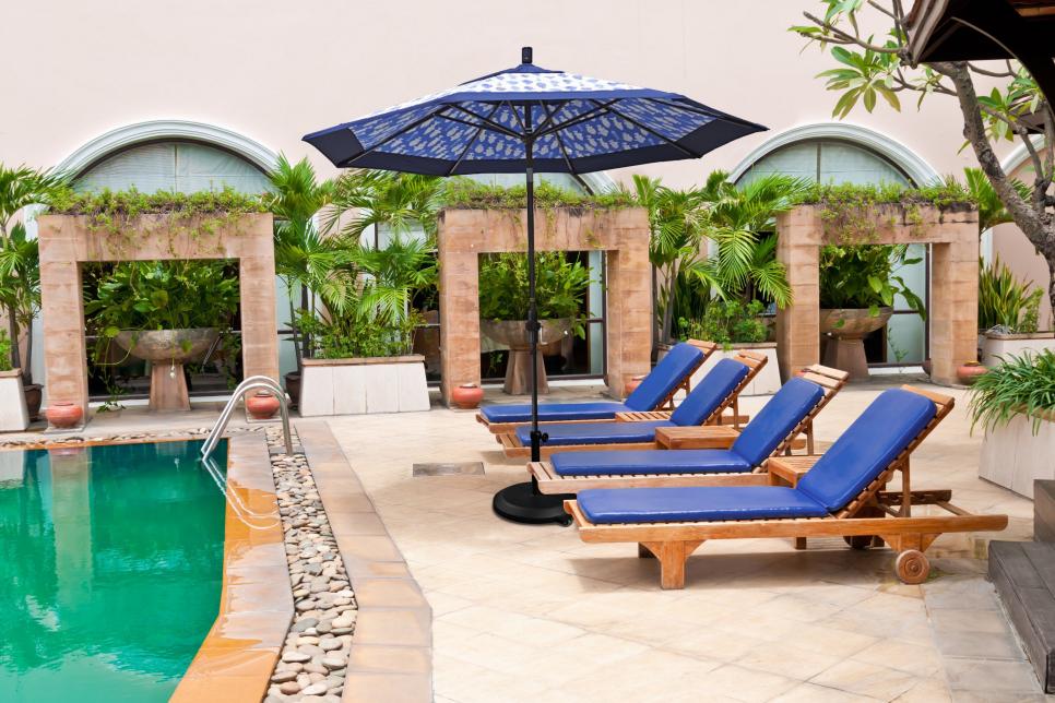 15 Outdoor Patio Umbrellas Shade Hgtv Com Hgtv
