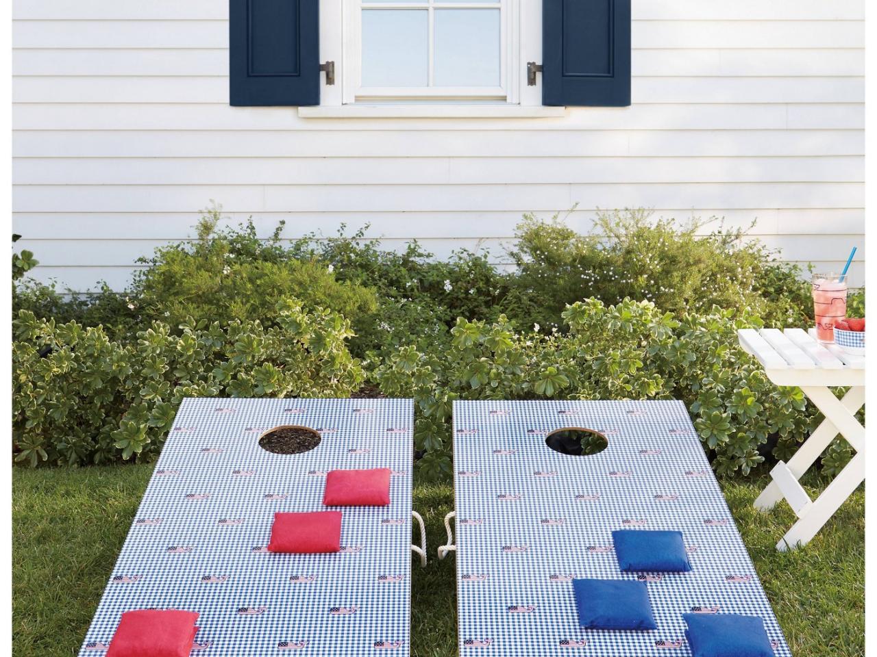 Vineyard vines hot sale corn hole