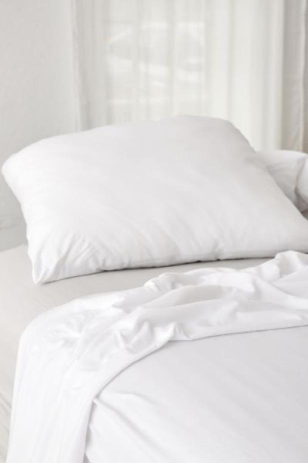 10 Best Bedding Picks From Urban Outfitters Flash Home Sale 2019