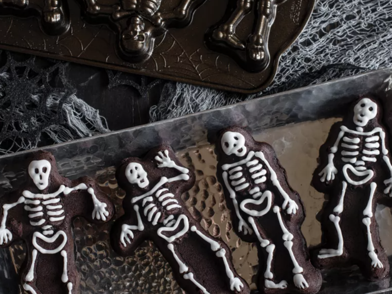 10 Best Halloween Cake Pans Cookie Cutters and Bakeware 2022 HGTV