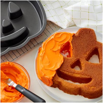 Halloween baking deals molds