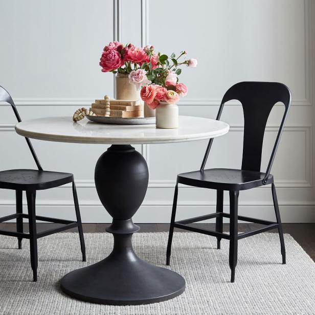 Small Space Kitchen And Dining Tables, Round Pedestal Kitchen Table With Leaf