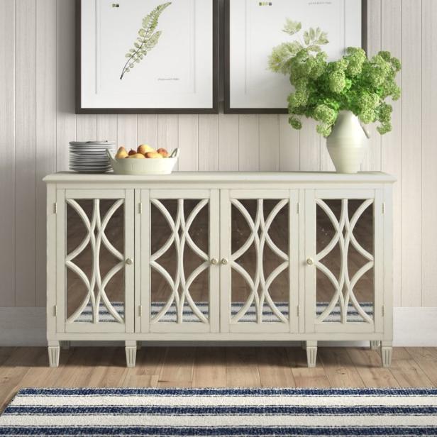 Best Dining Room Storage Cabinets For, What To Put On Dining Room Sideboard
