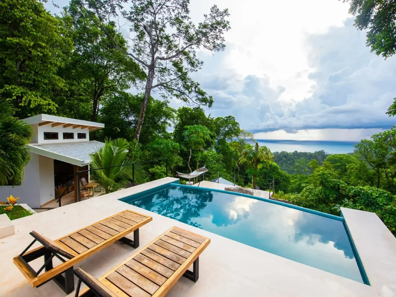10 Airbnb Rentals Under $125 Per Night in Costa Rica | HGTV