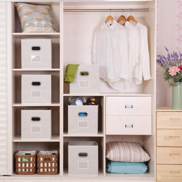 White Closet Storage Items Must Have to Make Your Life Easier and Organized 