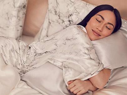 7 Best Silk Pillowcases of 2024, Tested and Reviewed