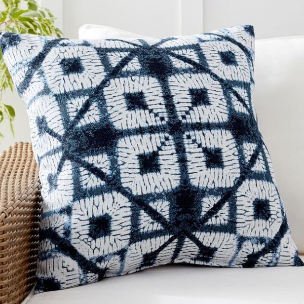 10 Best Fall Outdoor Pillows You ll Love in 2020 HGTV