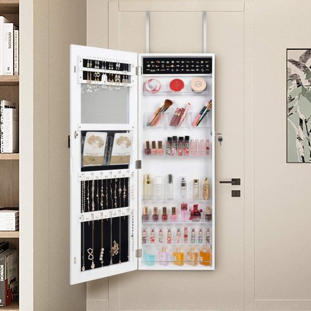 15 Smart Tips for Organizing Your Makeup