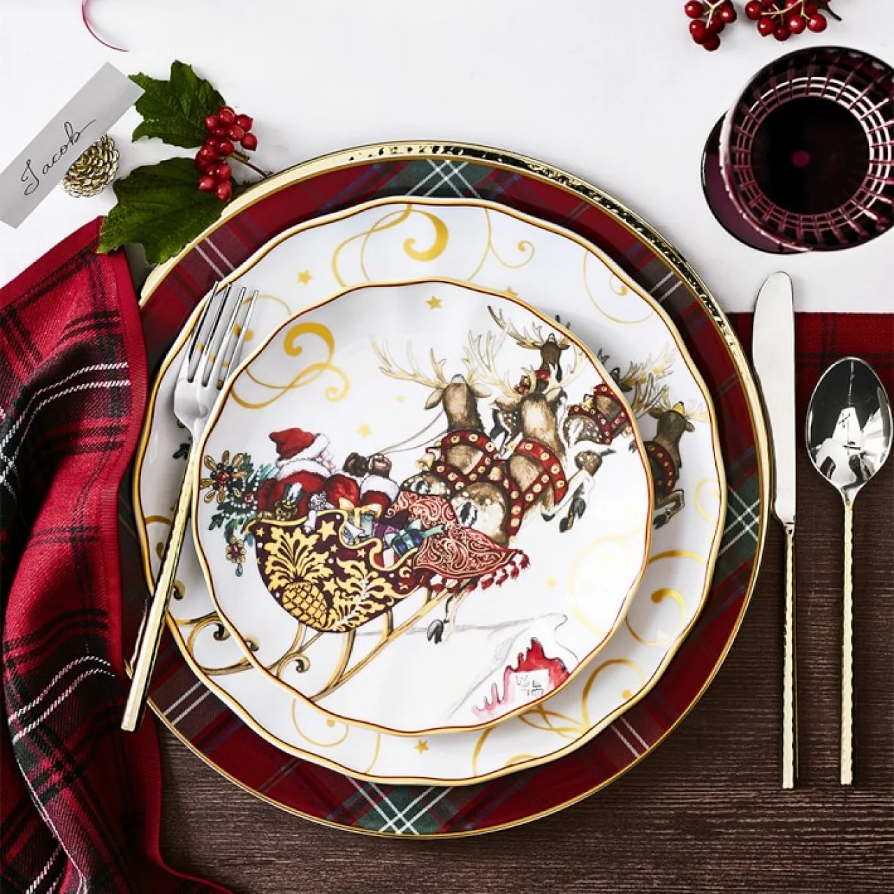 12 Best Holiday Dinnerware Sets 2021 HGTV