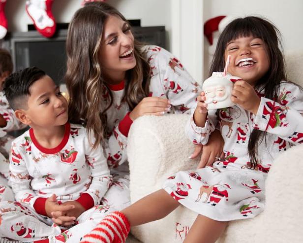 Family Matching Outfits Pajamas at Christmas  Family pajama sets, Family  clothing sets, Matching family outfits
