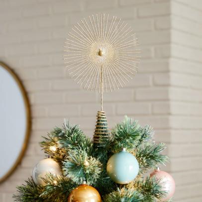 20 Best Christmas Tree Toppers 2023 | HGTV