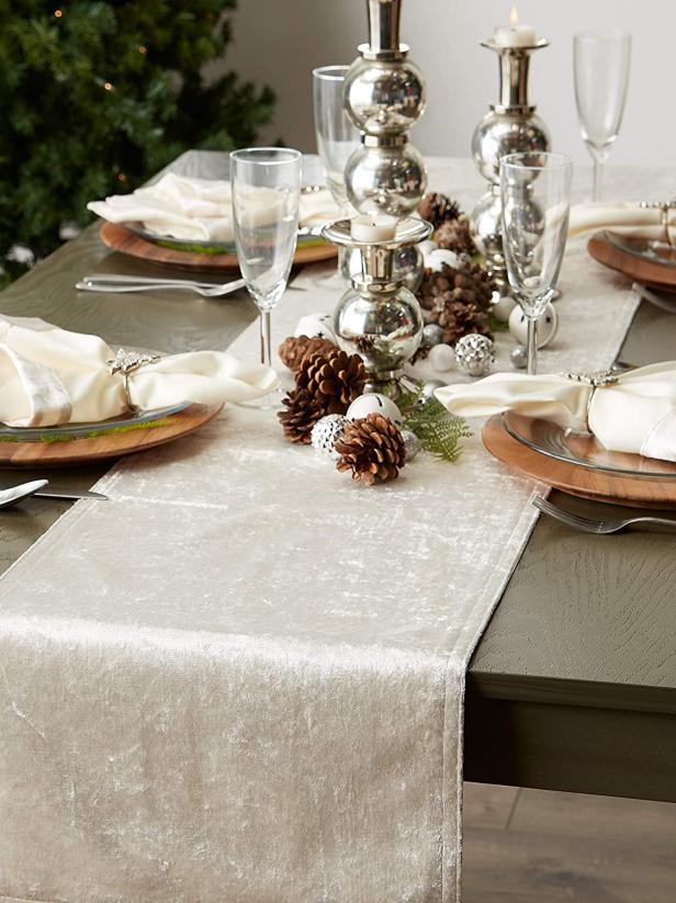 Surichinmoi excitation Drill 12 Best Holiday Table Runners 2021 | HGTV