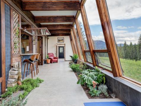 10 Breathtaking, Sustainable Vacation Rentals to Inspire Your Dream Home