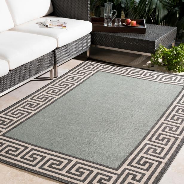 Best Outdoor Rugs 2021, What Type Of Rug Is Best For Outdoors